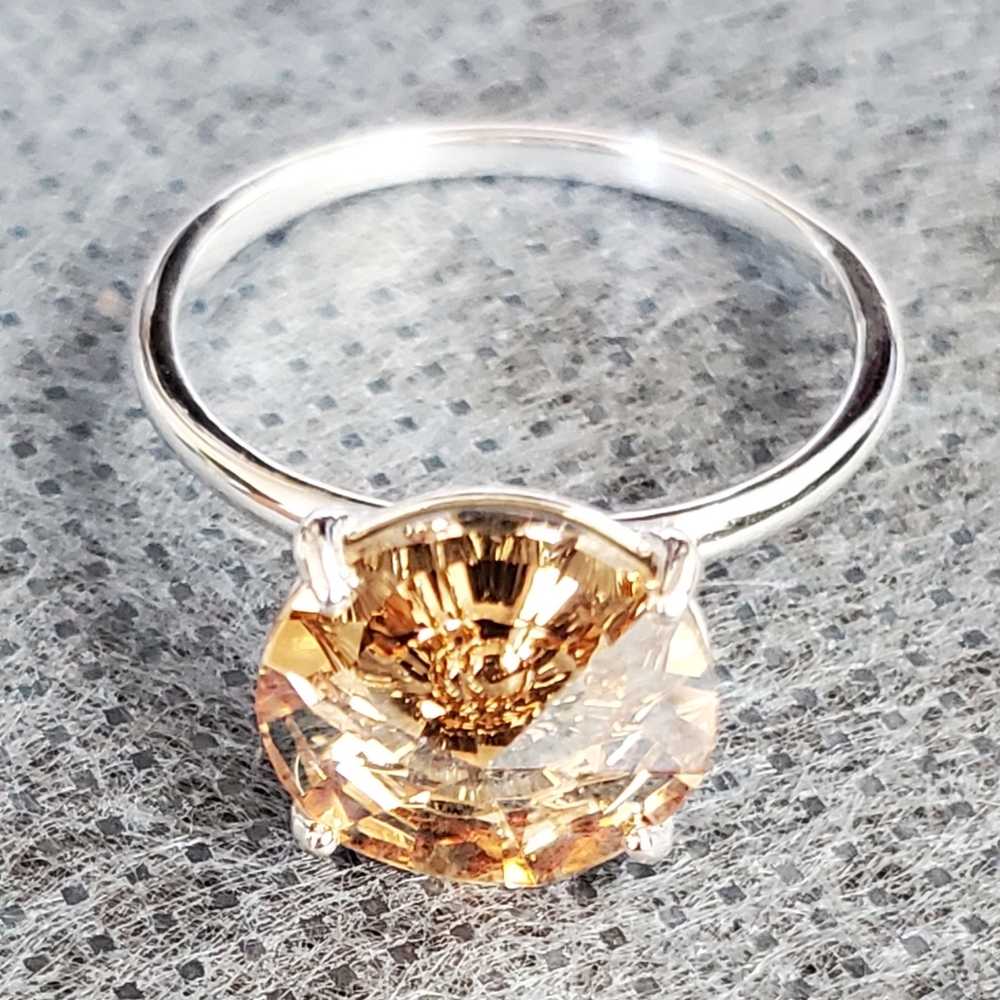 Swarovski Bespoke Flower Golden Shadow Crystal Solitaire Ring in 925 Sterl Silv - Picture 3 of 11